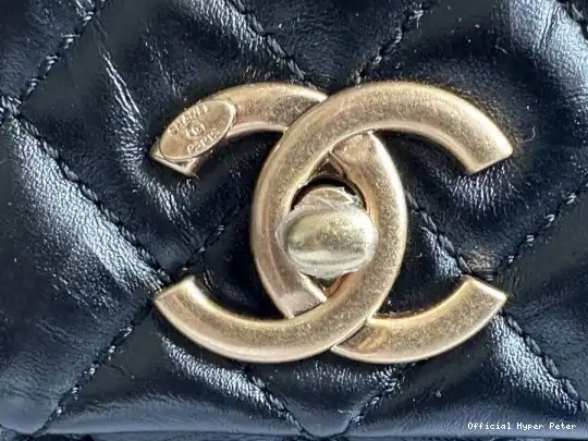 HyperPeter LARGE TOP WITH CHANEL HANDLE BAG FLAP 0620